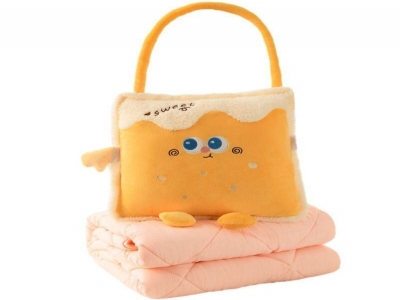 多巴胺二合一手拎抱枕空调被，草莓饼干 巧克力饼干 芝士奶酪 三个款式可选  抱枕：40-40cm,  被子：100-150cm