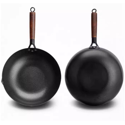 章丘手工锻打锤纹老铁锅（32cm, 带木盖）